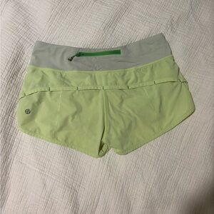 lululemon Speed Up 2.5” Women's Shorts